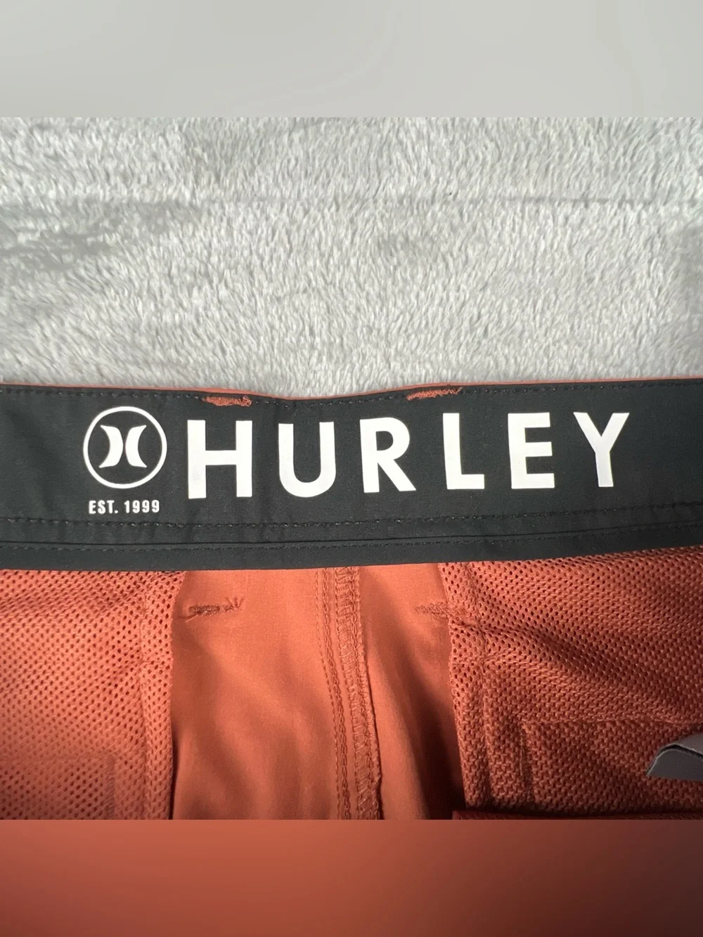 NWT Hurley Shorts All Day Hybrid Quick Dry Stretch Redwood Men's Size 36